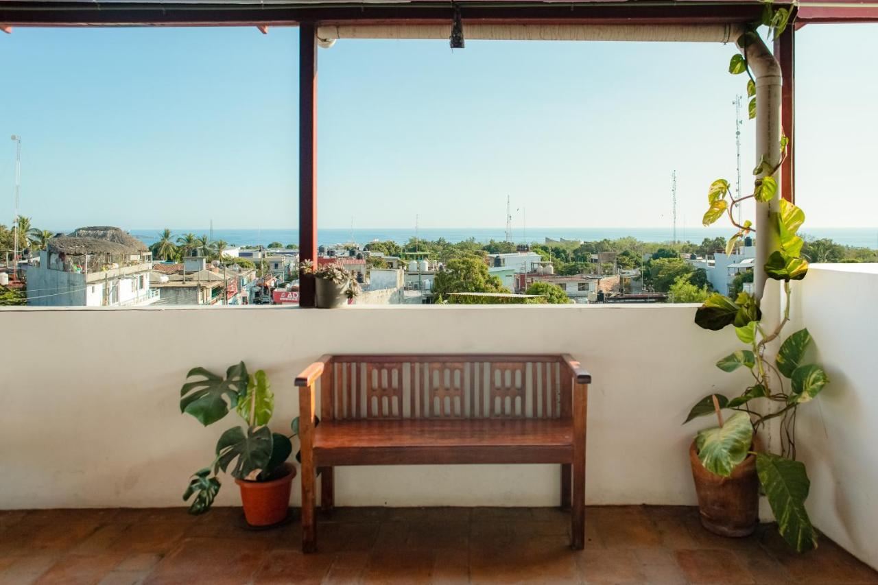 Terraza Dzahui H Hostel Puerto Escondido  Luaran gambar