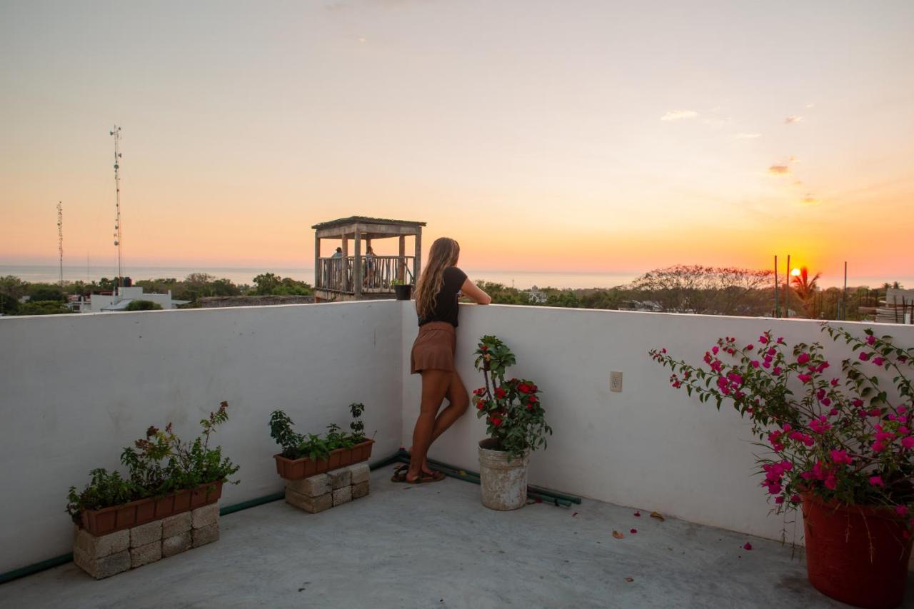 Terraza Dzahui H Hostel Puerto Escondido  Luaran gambar